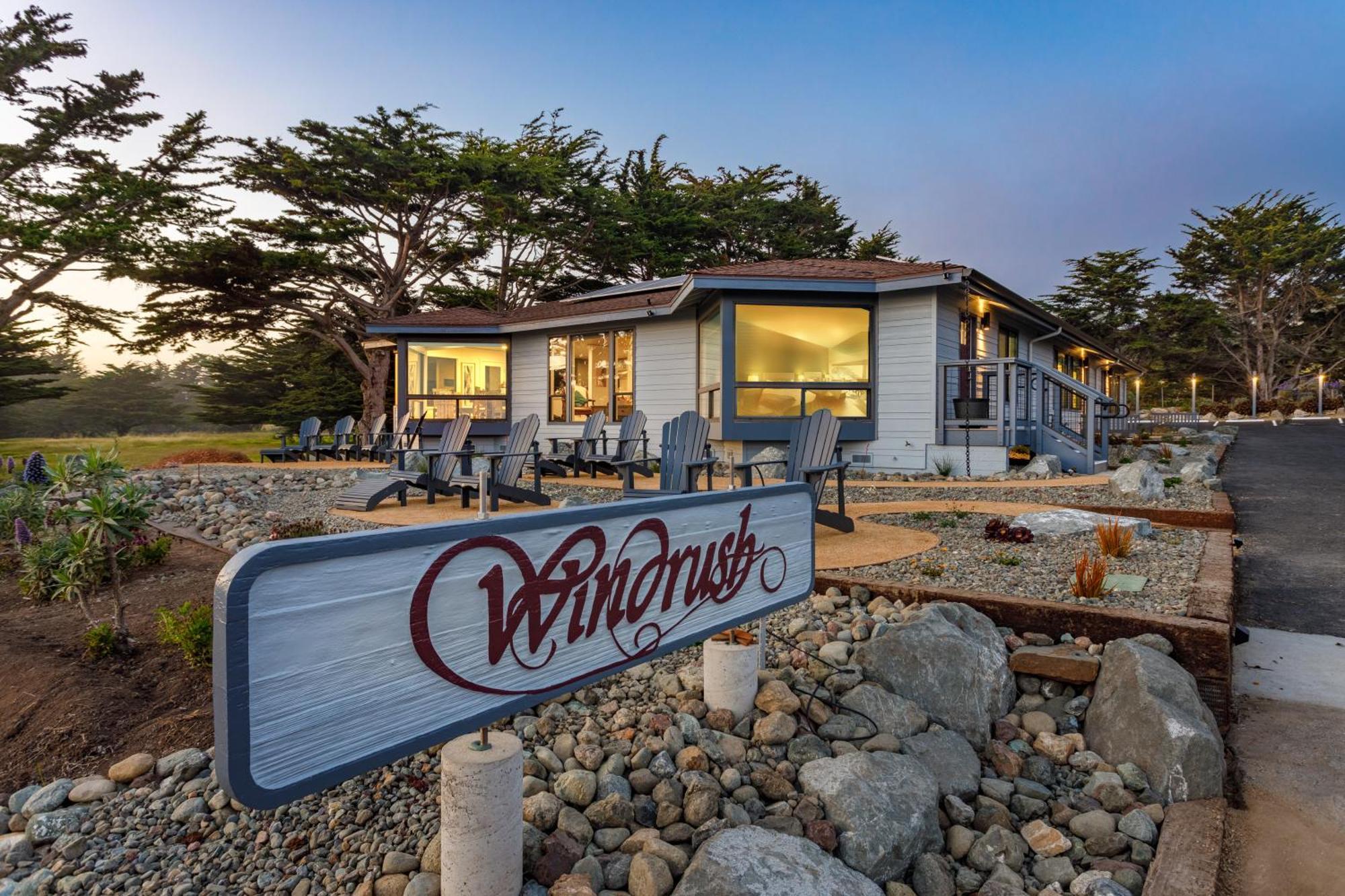 Windrush Inn - แคมบรีอา ภายนอก รูปภาพ